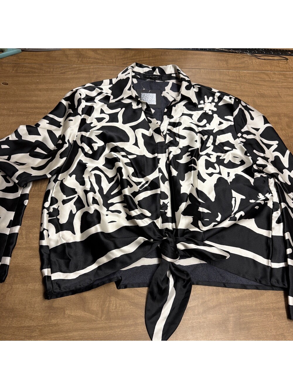 Pleione Black White Floral Blouse Career Long Sleeve S